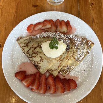 Cream Pot - Strawberry crepe - Breakfast & Brunch Near Me - Honolulu, Hawaii Cream Pot - Strawberry crepe - Breakfast & Brunch Near Me - Honolulu, Hawaii