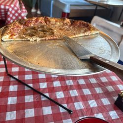 Mama Donato's - Great pizza