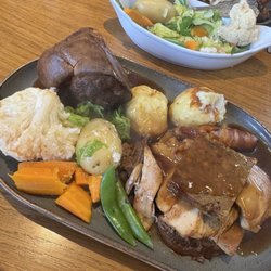 The Black Dog - Sunday Roast - all 3 meats (Chicken, Pork and Beef) with Yorkshire pudding, roast potatoes and seasonal veg.