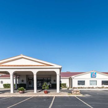 Motel 6 - exterior - Hotels Near Me - Stephenville, Texas Motel 6 - exterior - Hotels Near Me - Stephenville, Texas