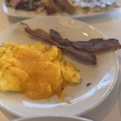 Broken Yolk Cafe - Side of eggs plus bacon