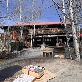 Lolo Peak Brewing - Breweries Near Me - Lolo, Montana