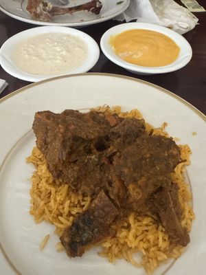 Taj Mahal Indian Restaurant & Bar by null