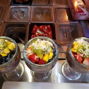 Sals Artisan Pizza - Açaí bowl - Pizza Near Me - Islip, New York Sals Artisan Pizza - Açaí bowl - Pizza Near Me - Islip, New York
