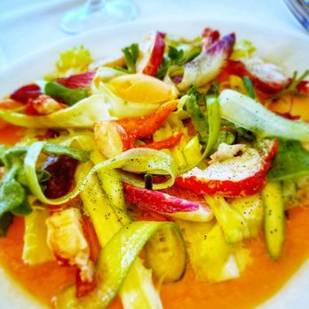 Mirador de Ulía - Ensalada de bogavante (4/5) - Modern European Near Me - Donostia, SS