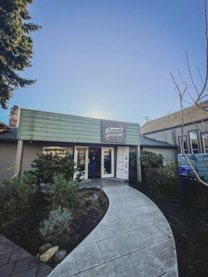 Creswell Bakery by null