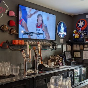 Big Hole BBQ - Bar - Barbeque Near Me - Victor, Idaho