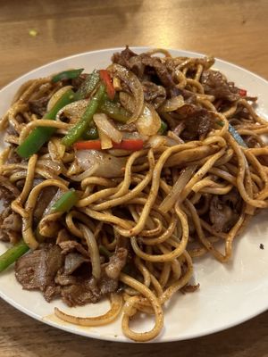 食宴兰州牛肉拉面 Shi Yan Lanzhou Beef Noodles by null