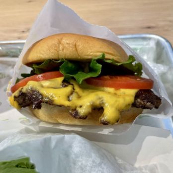 Shake Shack St. John's Town Center - Single ShackBurger - Hot Dogs Near Me - Jacksonville, Florida Shake Shack St. John's Town Center - Single ShackBurger - Hot Dogs Near Me - Jacksonville, Florida