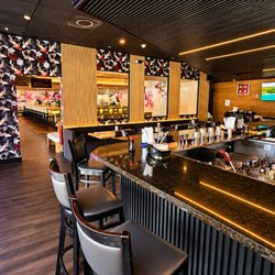 Hiro Japanese Restaurant - ENJOY THE BAR