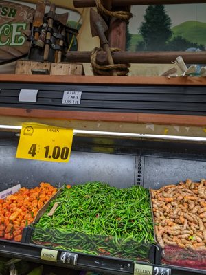 Red Tomatoes Farmers Market by null