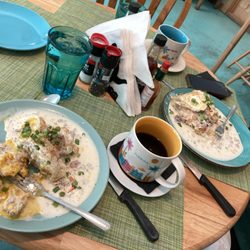Breakfast Hangout & Euphoria - Breakfast