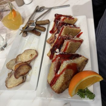 Keke's Breakfast Cafe - Raspberry stuffed French toast - Breakfast & Brunch Near Me - Sunnyvale, California Keke's Breakfast Cafe - Raspberry stuffed French toast - Breakfast & Brunch Near Me - Sunnyvale, California