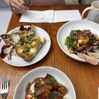 Red Arrow Coffee - Potatoes, veggie bowl, frittata - Coffee & Tea Near Me - Seattle, Washington