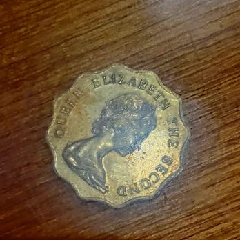 13 Coins SeaTac - Queen Elizabeth the Second. - Bars Near Me - Seatac, Washington
