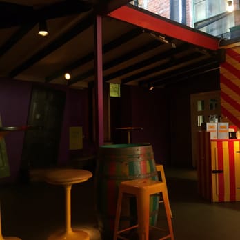 Wowburger - Cool seating area - Burgers Near Me - Dublin, D