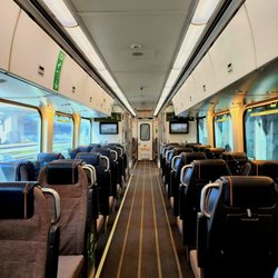 Union Pearson Express - UP Express train seating
