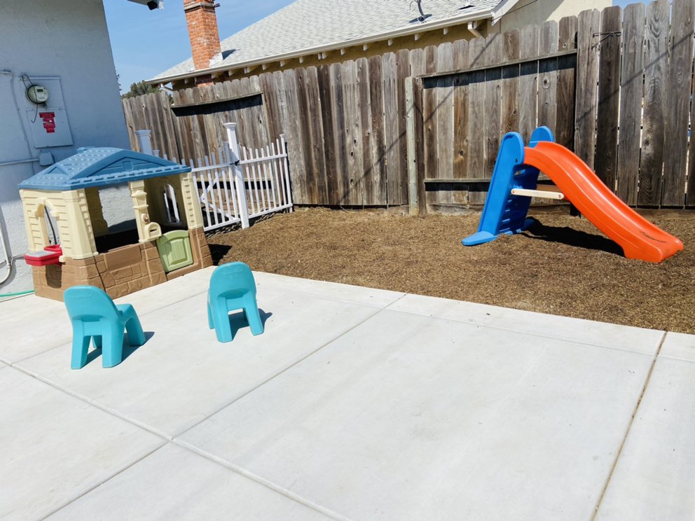 CHILDREN’S DEN DAYCARE Request Consultation 12 Photos 2072 Swan