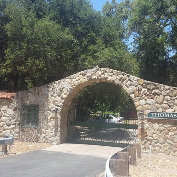 Santa Paula Canyon Falls - College entrance - Hiking Near Me - Santa Paula, California Santa Paula Canyon Falls - College entrance - Hiking Near Me - Santa Paula, California