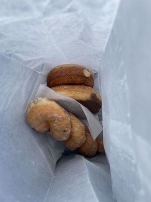 Long's Bakery by null