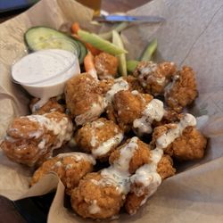 Parmesan garlic, boneless wings