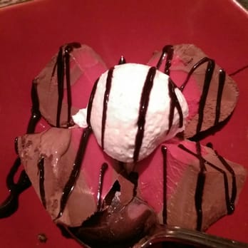 Scaddabush - Raspberry and chocolate tartufo - Italian Near Me - Richmond Hill, Ontario Scaddabush - Raspberry and chocolate tartufo - Italian Near Me - Richmond Hill, Ontario