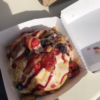 Cinnaholic - Bakeries Near Me - Naperville, Illinois