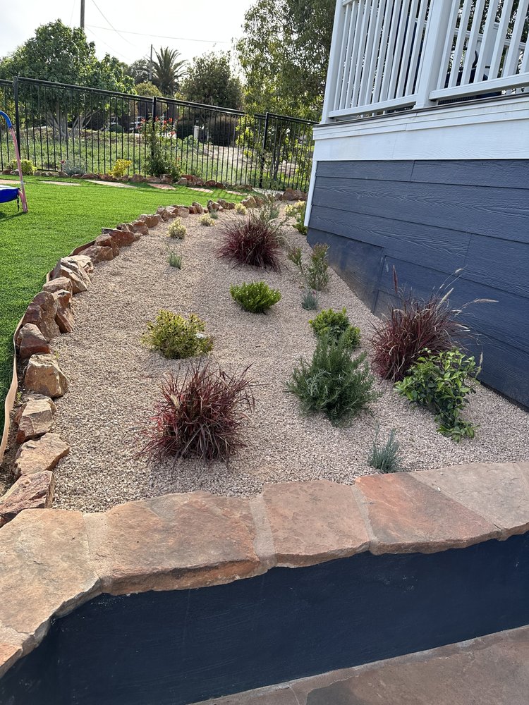 ROBERTO LANDSCAPING AND TREE SERVICE 13 Photos Temecula, California