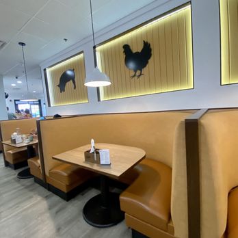 Brunch Factory - Cute booths - Breakfast & Brunch Near Me - Riverwoods, Illinois