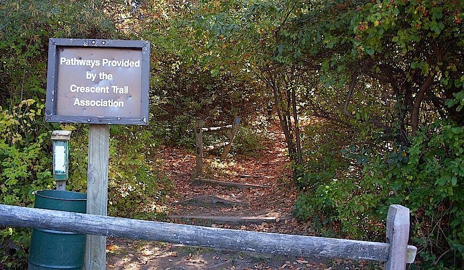 CRESCENT TRAIL HIKING ASSOC Fairport, New York Hiking Phone