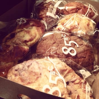 85°C Bakery Cafe-Irvine - Coffee & Tea Near Me - Irvine, California