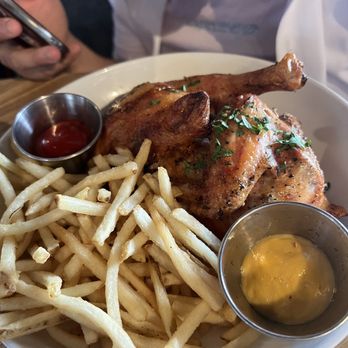 Zinqué - Rotisserie chicken - French Near Me - Los Angeles, California Zinqué - Rotisserie chicken - French Near Me - Los Angeles, California