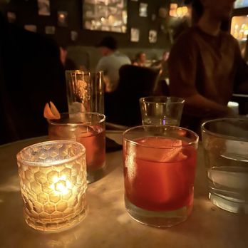 Analogue - Cocktails - Cocktail Bars Near Me - New York, New York