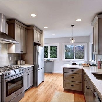 OC Maison Design - Grey shakers cabinets - Kitchen & Bath Near Me OC Maison Design - Grey shakers cabinets - Kitchen & Bath Near Me