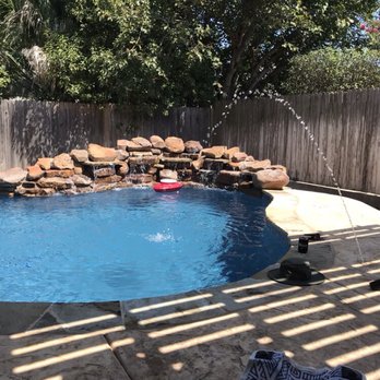 Puryear Custom Pools - Hot Tub & Pool Near Me - Fort Worth, Texas