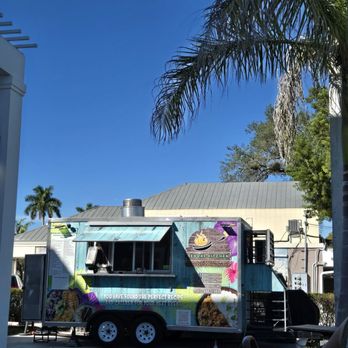 Rooftop At Riverside - Food truck - Food Trucks Near Me - Bonita Springs, Florida Rooftop At Riverside - Food truck - Food Trucks Near Me - Bonita Springs, Florida