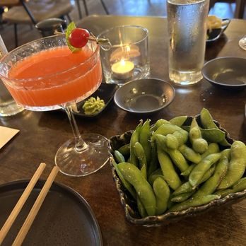 Leona's - Cherry Blossom cocktail and edamame - Sushi Bars Near Me - Studio City, California Leona's - Cherry Blossom cocktail and edamame - Sushi Bars Near Me - Studio City, California