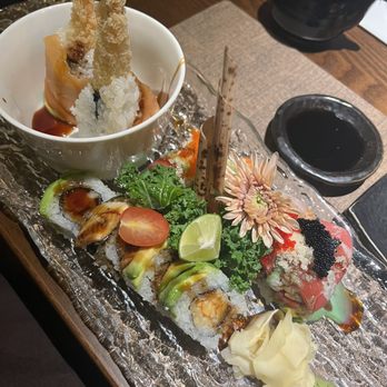 Osushi - Wayne - Paradise roll on right, samurai roll on left - Sushi Bars Near Me - Wayne, Pennsylvania