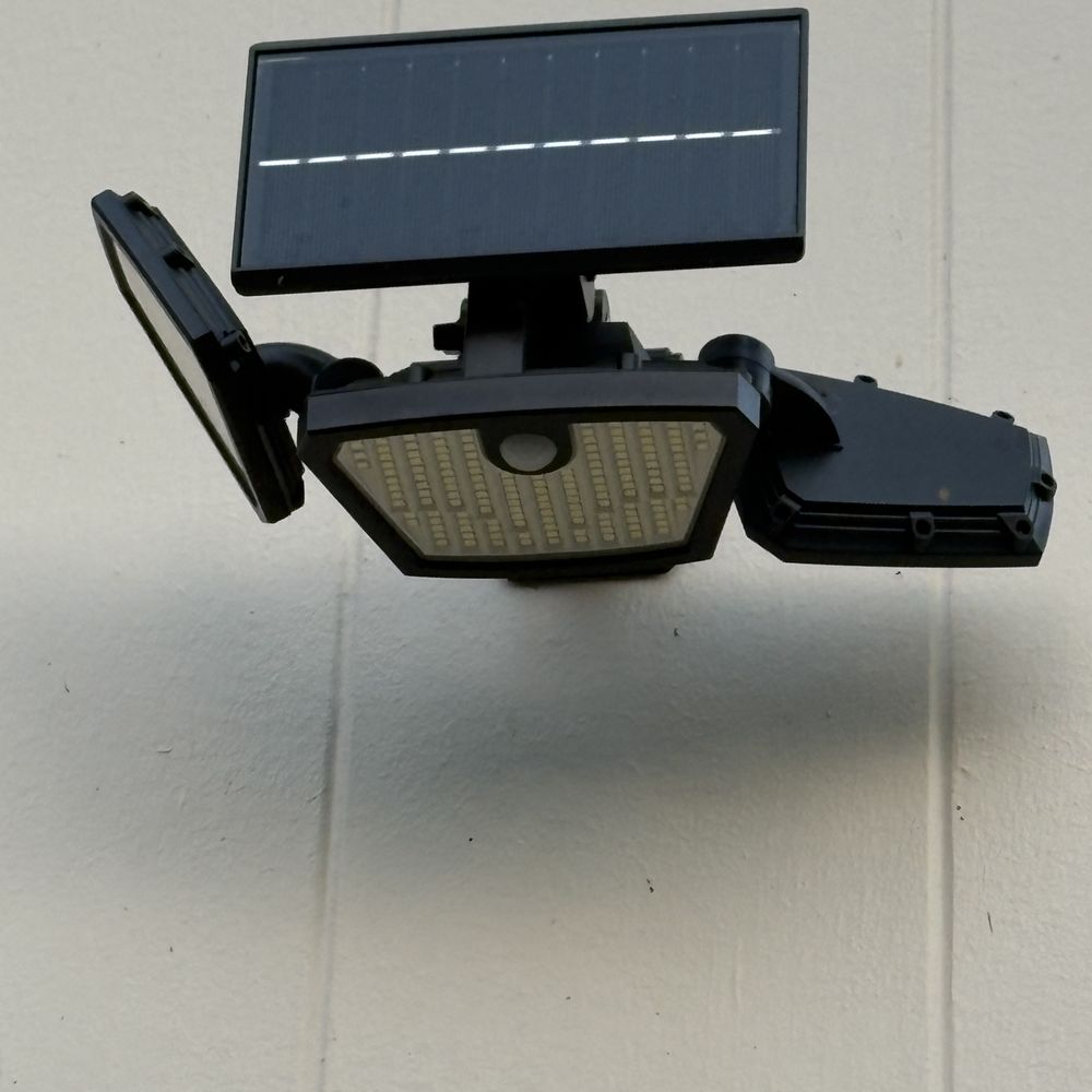 Pest Tech Hawaii - Security light. Solar panel and lights out of alignment. - Pest Control Near Me - Honolulu, Hawaii Pest Tech Hawaii - Security light. Solar panel and lights out of alignment. - Pest Control Near Me - Honolulu, Hawaii