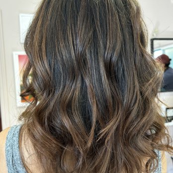 Discotheque Salon - Hair Salons Near Me - Los Angeles, California