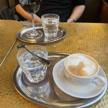 Café Schwarzenberg - Wine and coffee melange - Cafes Near Me - Vienna, 9 Café Schwarzenberg - Wine and coffee melange - Cafes Near Me - Vienna, 9