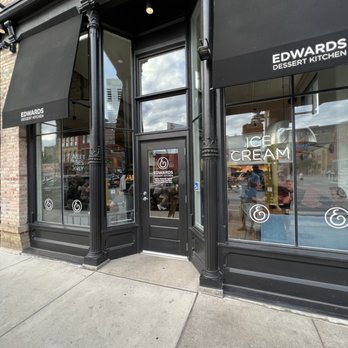 Edwards Dessert Kitchen - Desserts Near Me - Minneapolis, Minnesota Edwards Dessert Kitchen - Desserts Near Me - Minneapolis, Minnesota