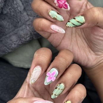 Nailsneedlove Studio II - Nail Salons Near Me - Long Beach, California