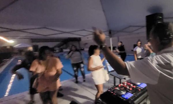 Block Party Entertainment by null