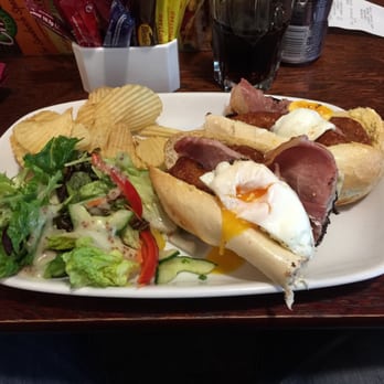 Chilli Coffee Shop - Breakfast roll - Cafes Near Me - Westport, Missouri