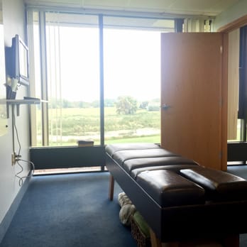 Discover Chiropractic - Adjusting Room overlooking Chaska Par 30 Golf Course - Chiropractors Near Me - Chaska, Minnesota Discover Chiropractic - Adjusting Room overlooking Chaska Par 30 Golf Course - Chiropractors Near Me - Chaska, Minnesota