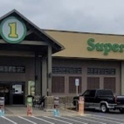 Super 1 Foods - entrance