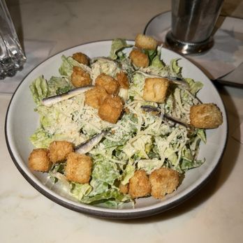 Bar Pendry - Ceasar salad - Lounges Near Me - Newport Beach, California