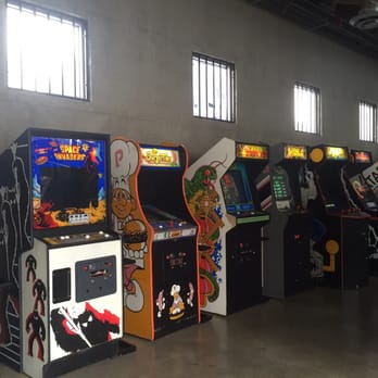 EightyTwo - Lots of fun games to choose from:-) - Bars Near Me - Los Angeles, California EightyTwo - Lots of fun games to choose from:-) - Bars Near Me - Los Angeles, California
