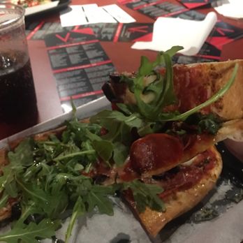 V3 Flatbread Pizza - mozzarella, black olives, mushroom, green peppers, roasted garlic, pepperoni, prosciutto , arugula, Parmesan, oregano oil - Pizza Near Me - Pittsburgh, Pennsylvania